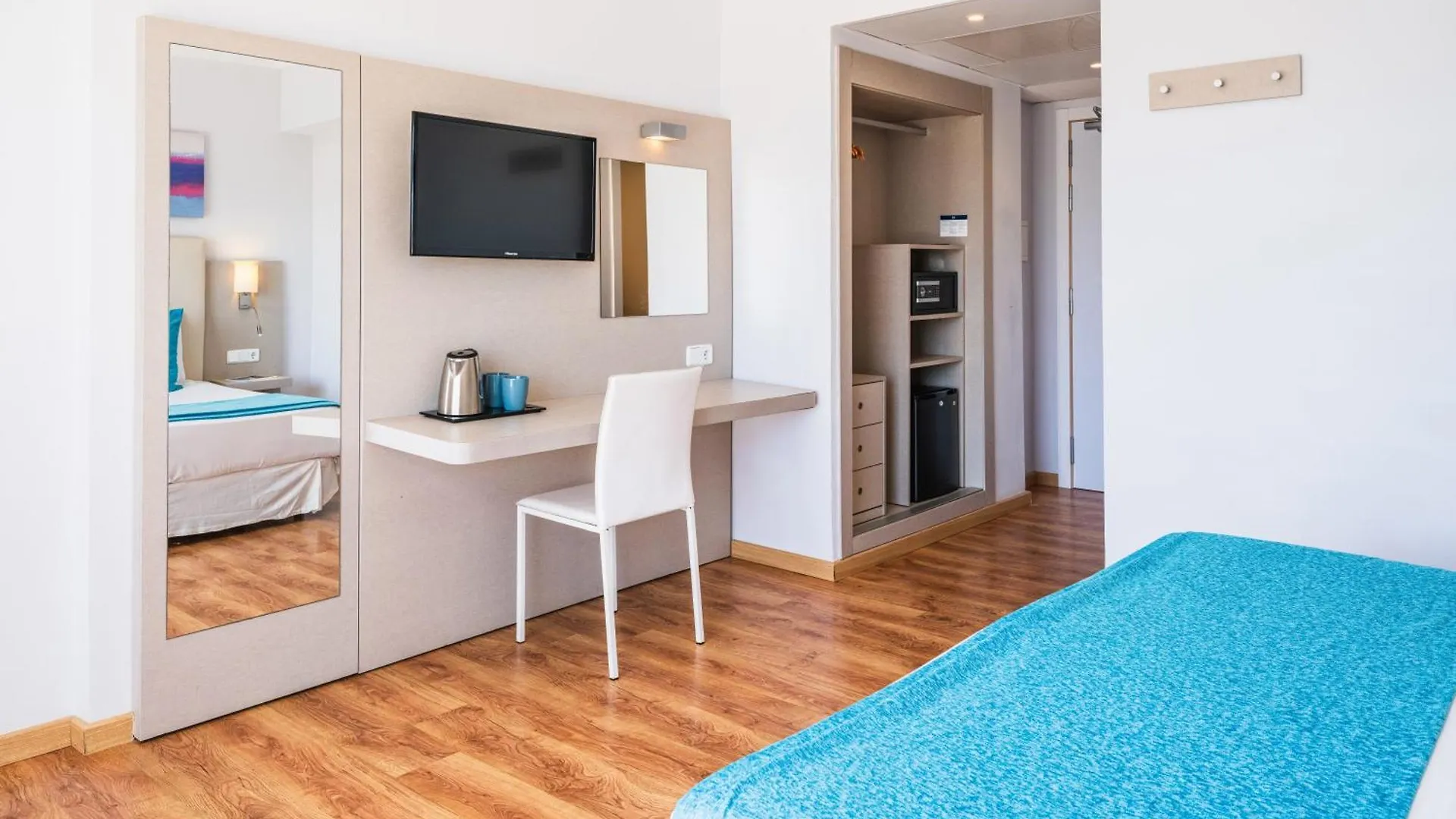 Grupotel Rocador - Adults Only Cala d'Or  3*, Cala d'Or (Mallorca) Spain